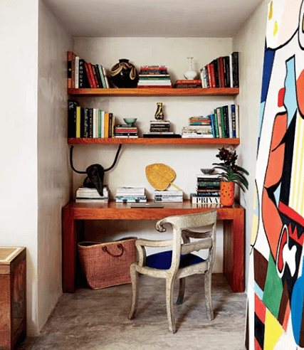 Creative home working space in small corner